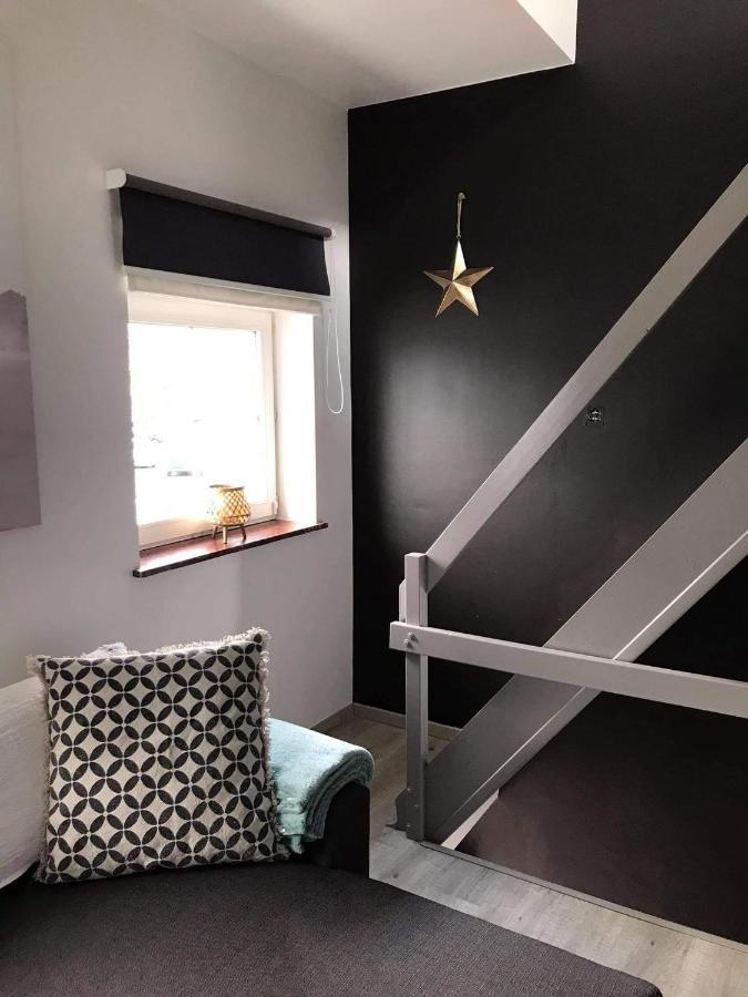 Appartamento Studio 7 Marche-en-Famenne Esterno foto